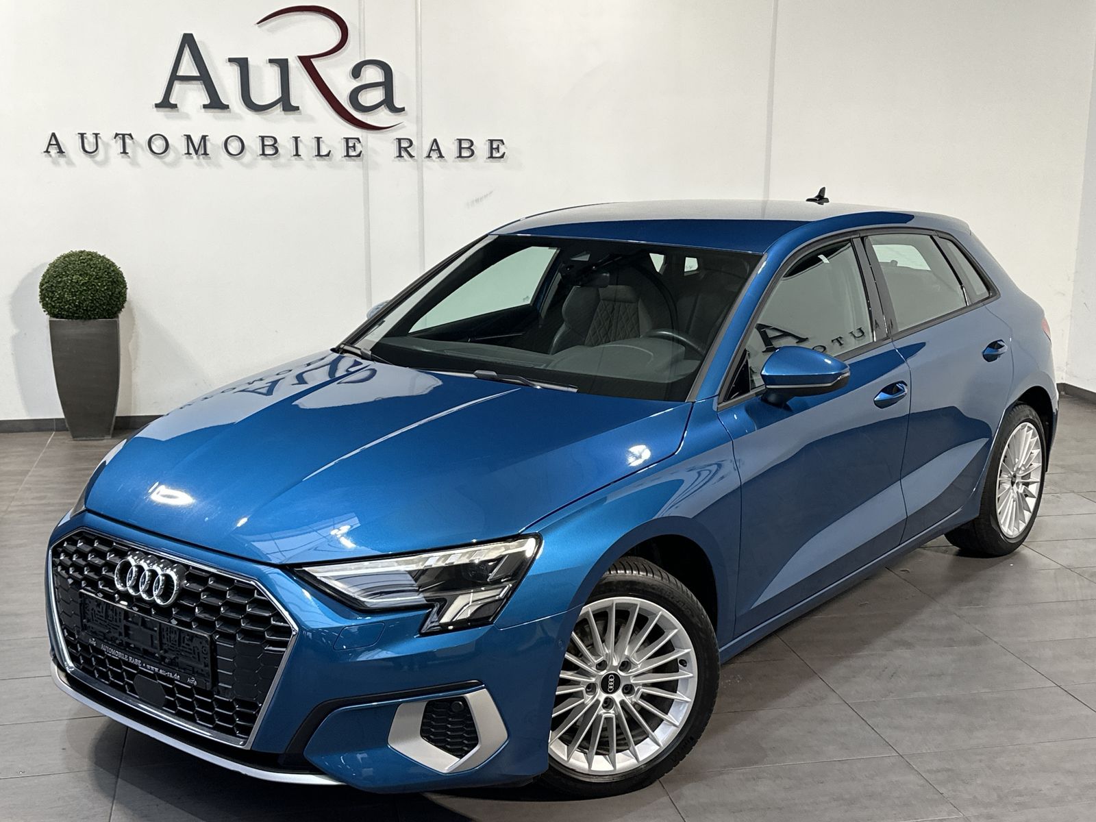 Fahrzeugabbildung Audi A3 SpB 35 TDI Aut. S-Line NAV+LED+ACC+V-COCKPIT