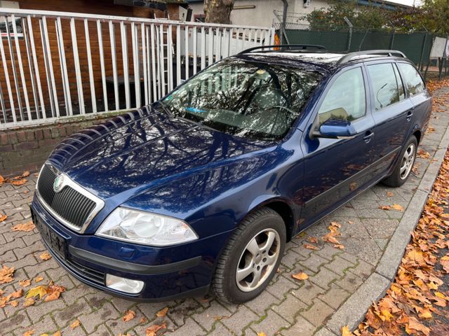 Skoda Octavia Combi 1.9 TDI PD DPF Elegance *1.Hand*