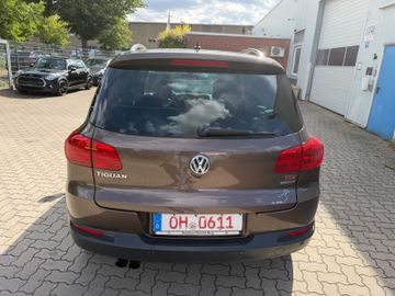 Volkswagen Tiguan - 7