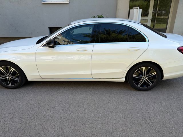 MERCEDES-BENZ C 180 Autom. -