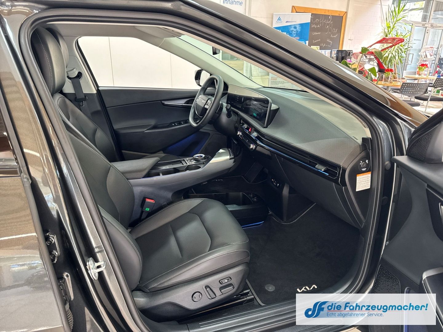 Fahrzeugabbildung Kia EV6 Earth 2WD HUD Navi Digitales Cockpit Memory