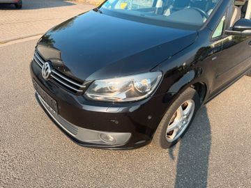 Volkswagen Touran - 10