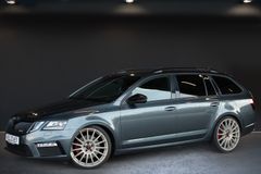 SKODA Octavia 2.0 TSI RS Combi*DSG*LED*NAVI*H&R*20"*