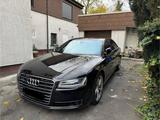Audi A8 4.2 tdi V8 keyless/Softclose/Massage - Audi A8 in Essen