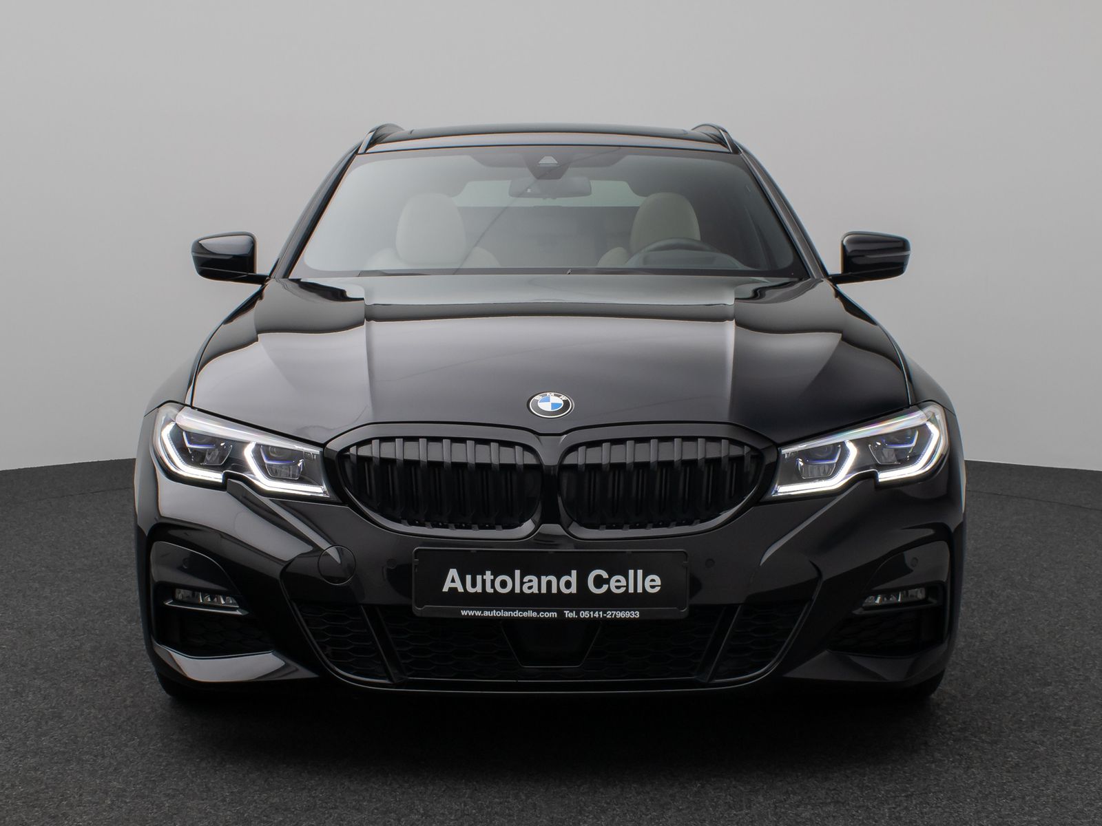 Fahrzeugabbildung BMW 320d M Sport Panorama Laser Kamera HUD DAB HiFi