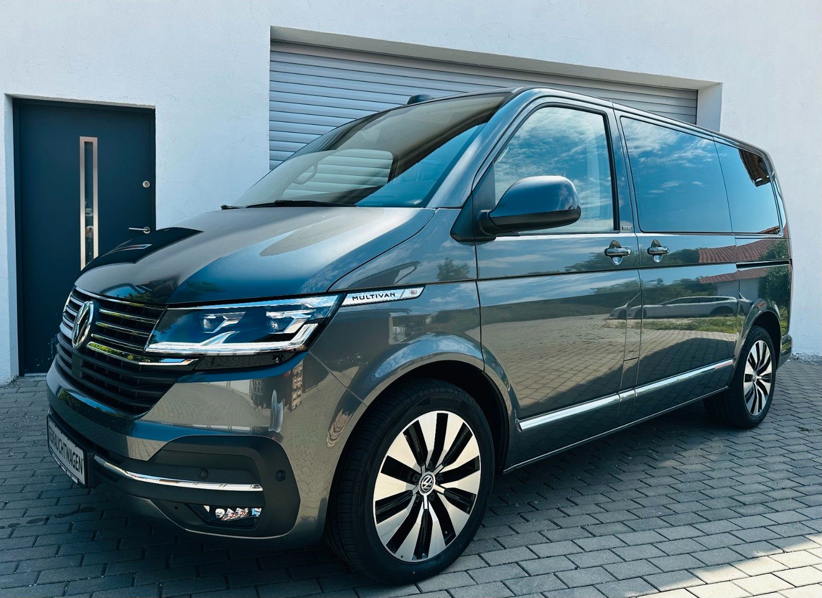 Volkswagen T6.1 Multivan 2.0 TDI DSG NAV,LED,SHZ,AHK imagem 3