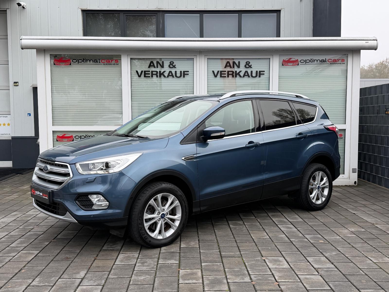Ford Kuga 4x4 Titanium/AUTOMATIK/KAMERA/AHK/NAVI/2HND