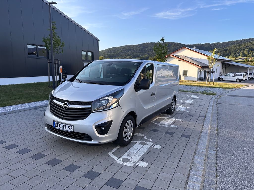 Image of Opel Vivaro