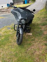 Harley-Davidson Electra Glide FLHTCU  - HARLEY-DAVIDSON FLHTCU