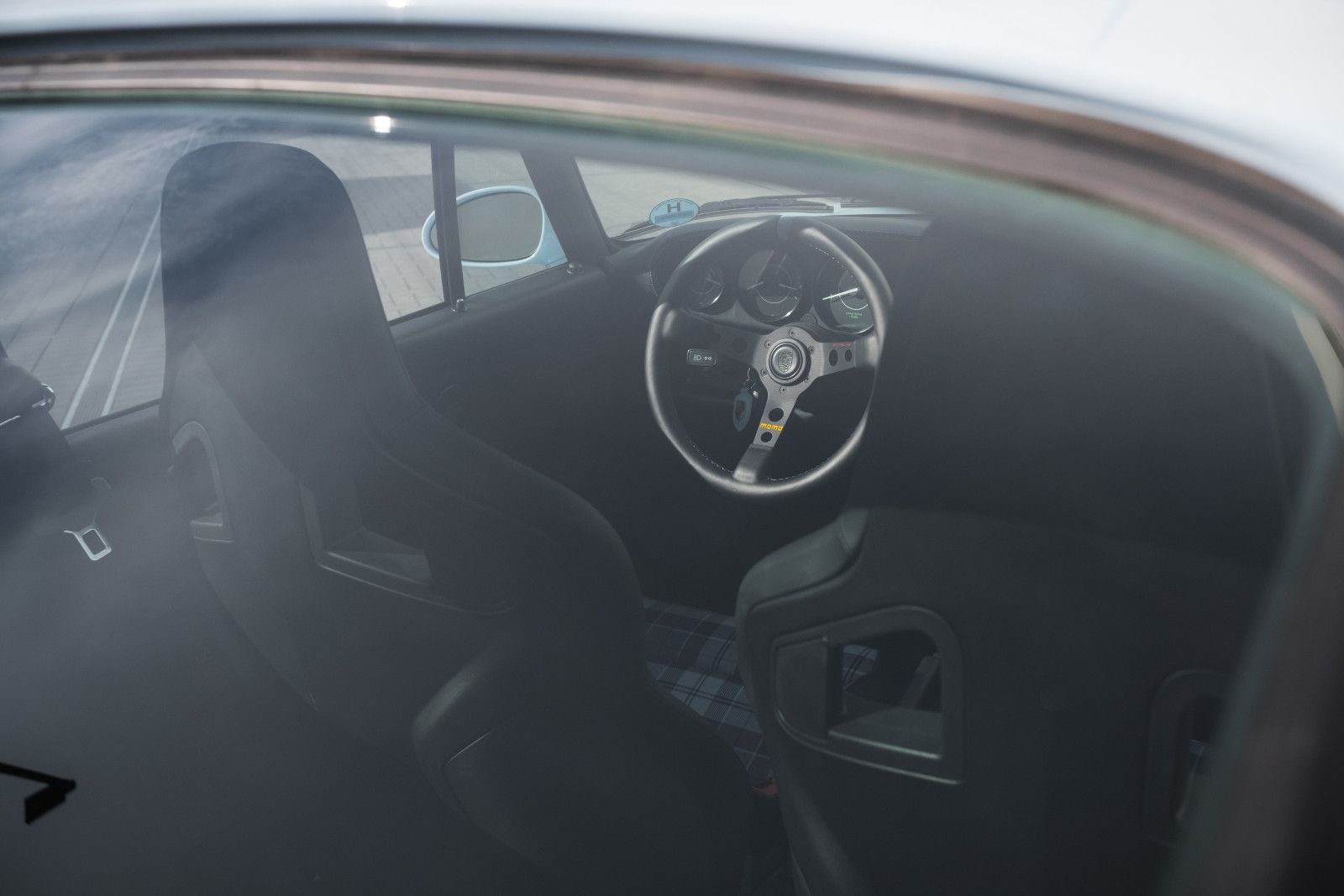Fahrzeugabbildung Porsche 964 WTL Coupe by APCarDesign - TRAUMAUTO