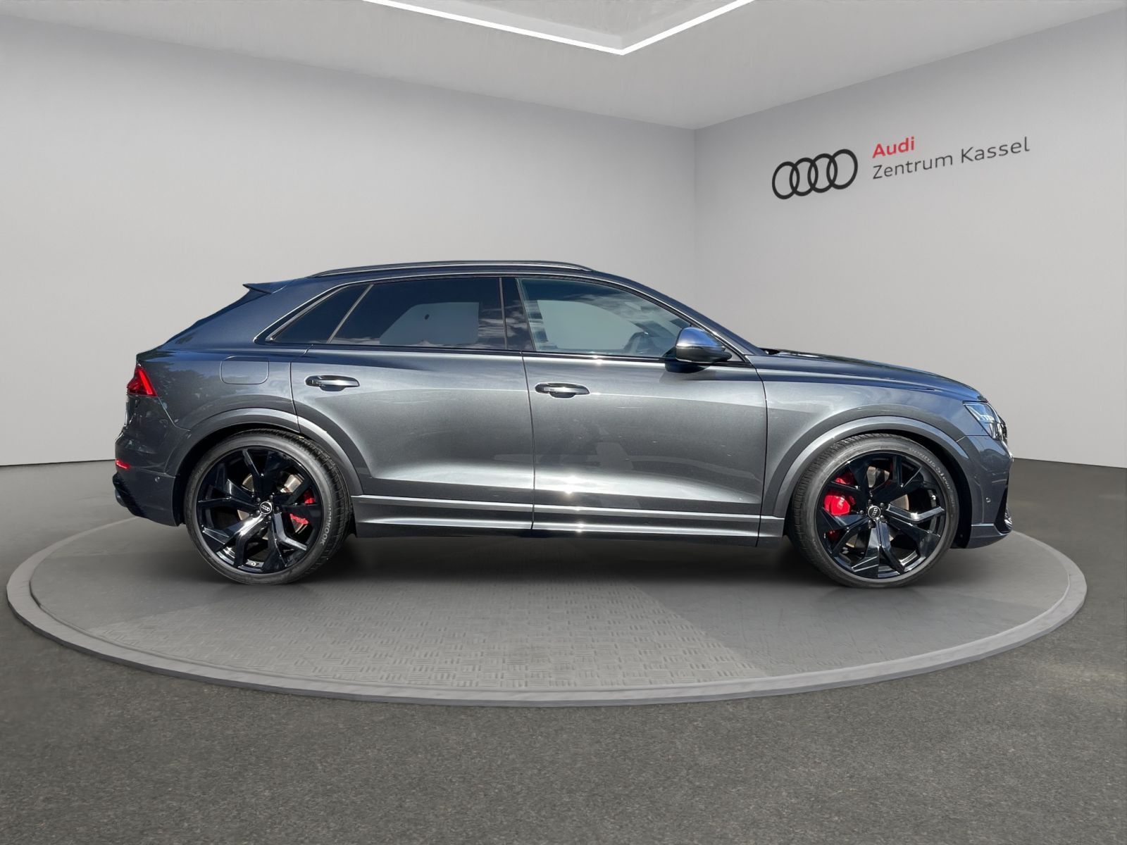 Audi RSQ8 - Bild 8