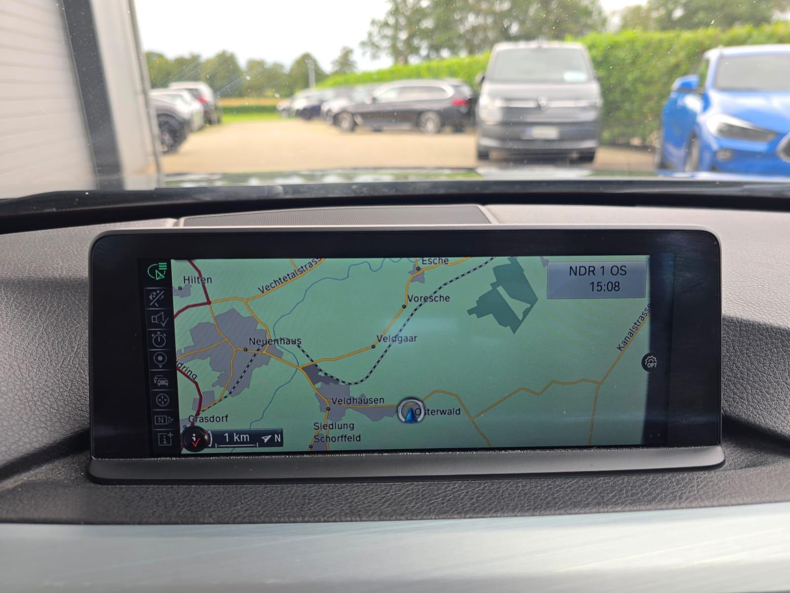 BMW 330 d xDrive F31 Luxury Line 258 ch - BVA - Cuir - HUD - Toit panoramique - GPS