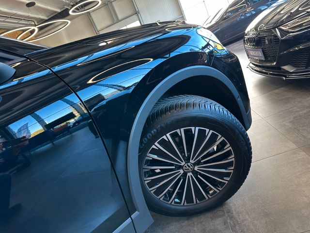 Volkswagen Tiguan *1-HAND*360°*LKHZ*ACC*LED*3-ZONEN*NAVI*