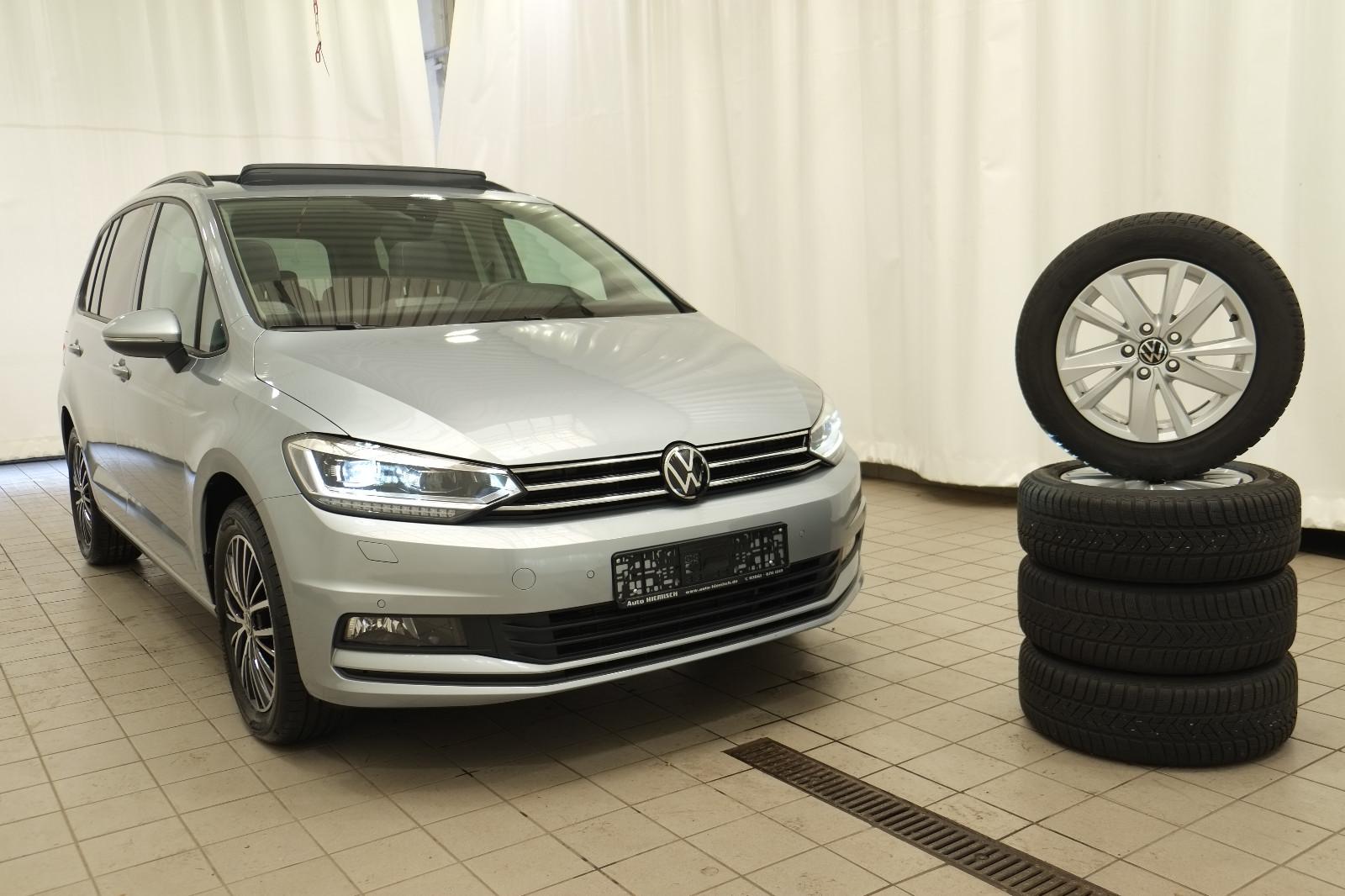 Volkswagen Touran Comfortline 1,5 AHK,Panoram,Standh,Matrix