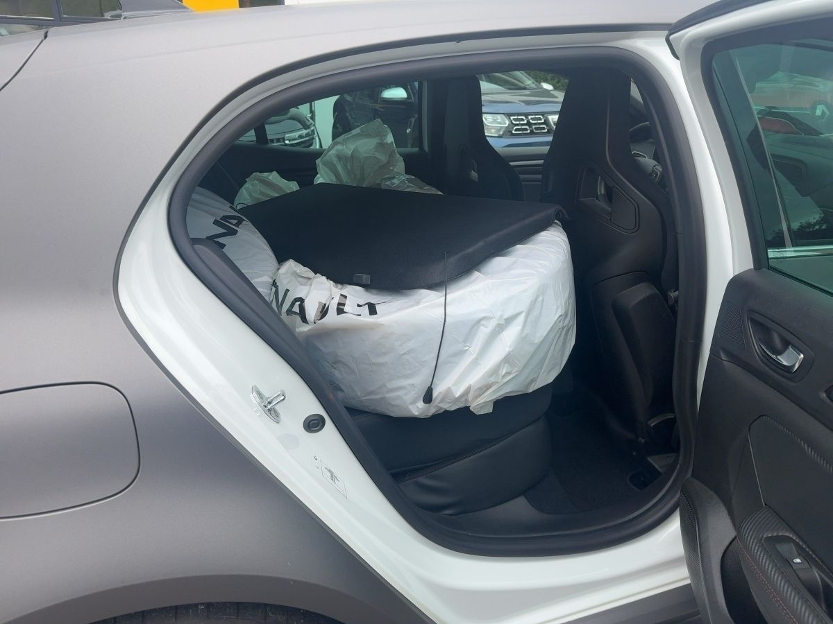 Fahrzeugabbildung Renault Megane R.S. TROPHY TCe 300 *foliert*Schalter*