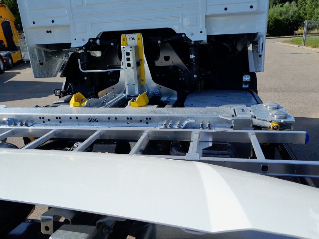 Fahrzeugabbildung DAF FAN XG 480  Multiwechsler 1120-1320