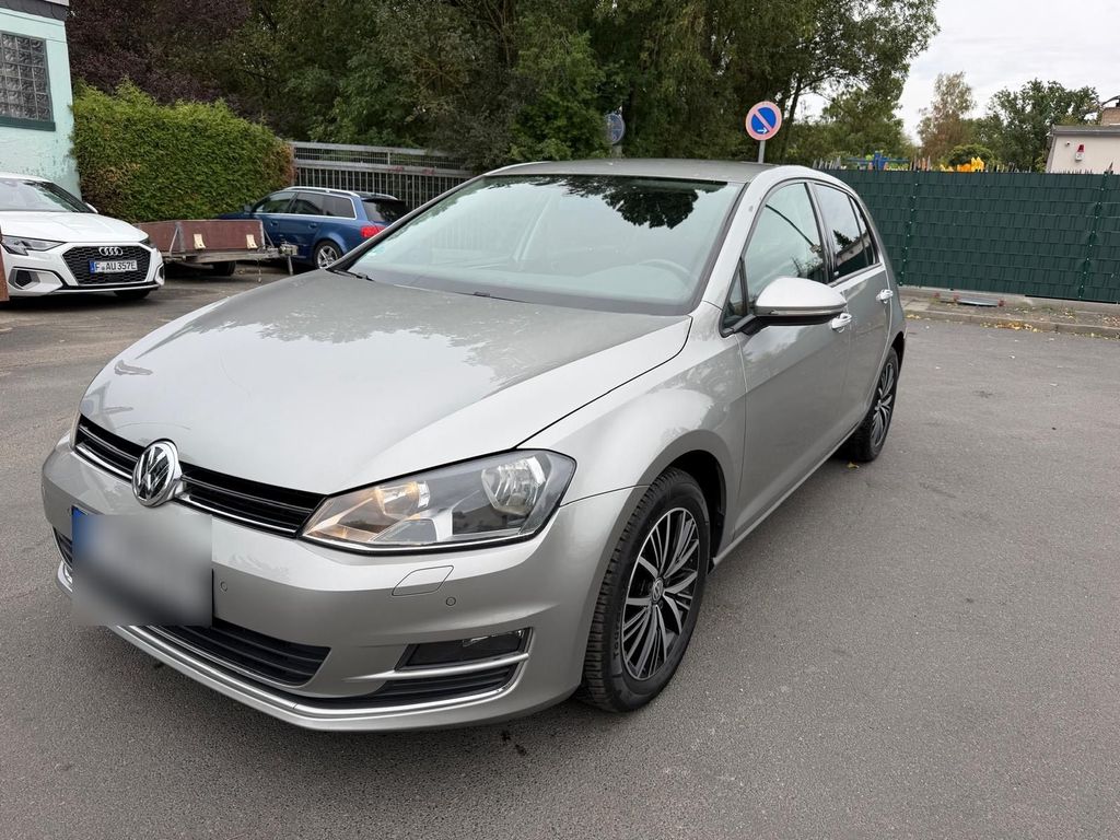 Image of Volkswagen Golf