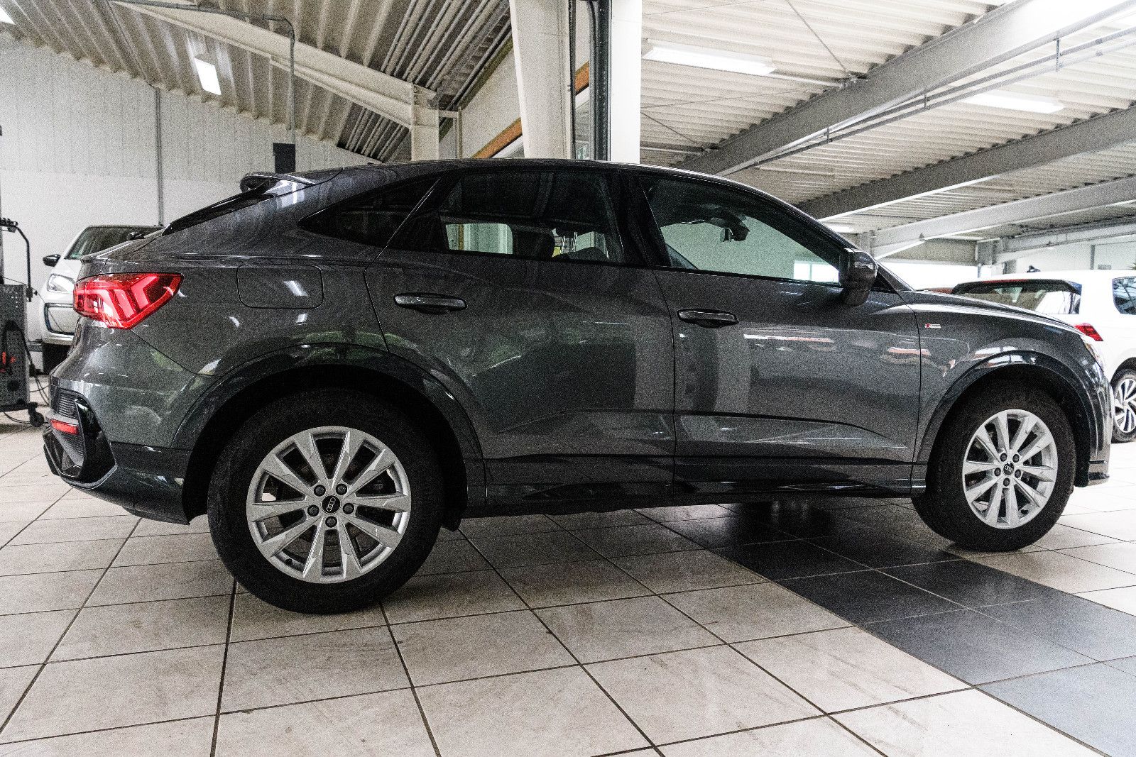 Fahrzeugabbildung Audi Q3 Sportback 35 TFSI S line *LED *Daytona
