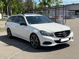 Mercedes-Benz Mercedes E250 CDI, Voll Ausstattung, TÜV, ... - Mercedes-Benz E 250 in Augsburg