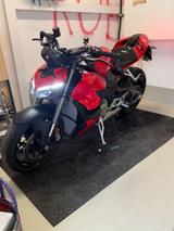 Ducati Streetfighter V4  - DUCATI STREETFIGHTER