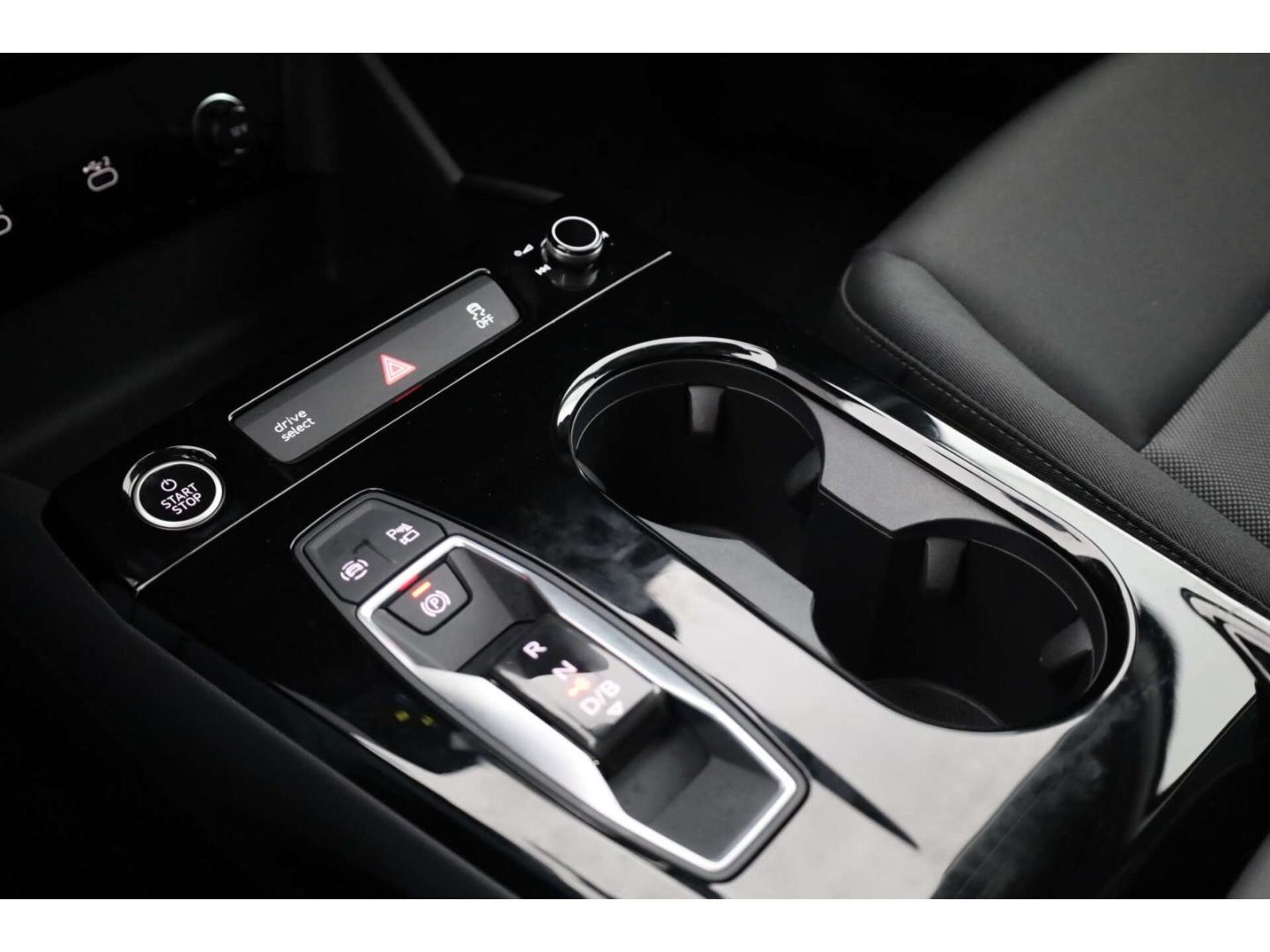 Audi Q6 e-tron - Bild 16