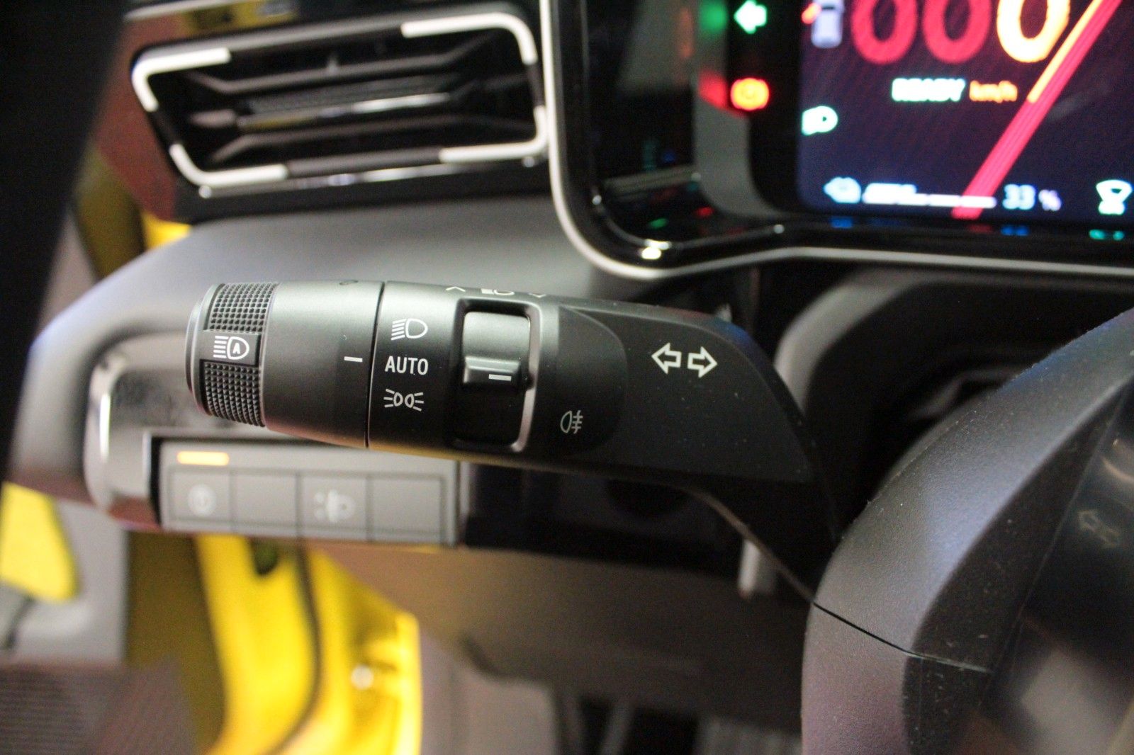 Fahrzeugabbildung Renault R 5 Iconic Five 150 Comfort Range