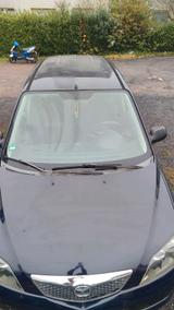 Mazda 2 Nov. 2006. - Mazda 121 mit Benzin-Antrieb: Kleinwagen