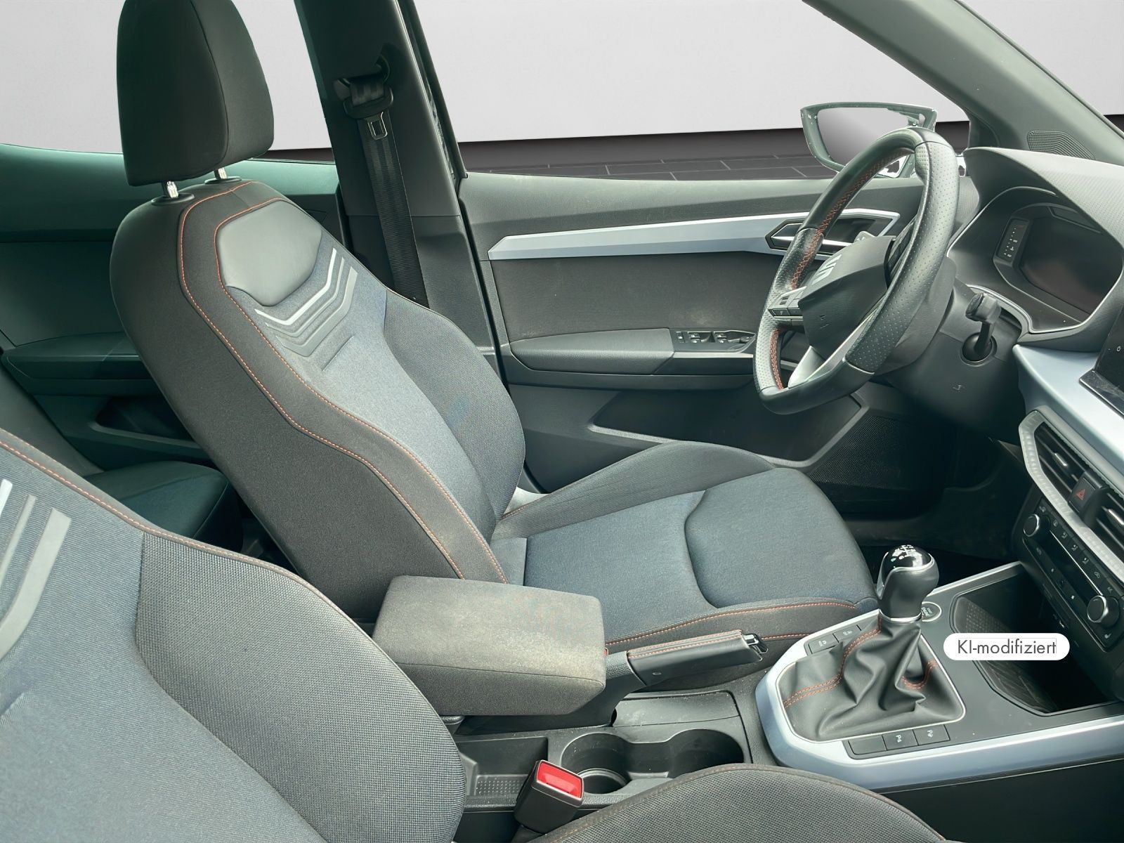 Seat Arona - Bild 4