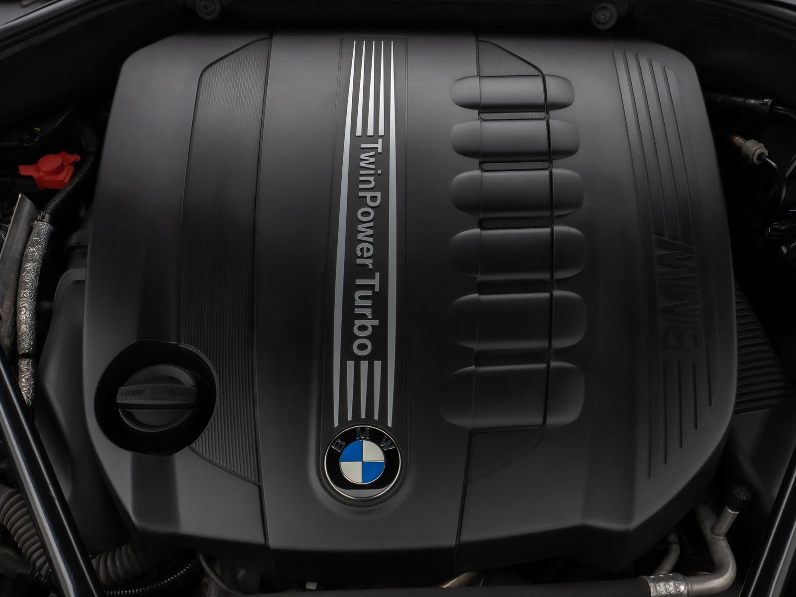 Fahrzeugabbildung BMW 535d Gran Turismo Panorama Kamera HUD HiFi Xenon