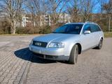 Audi A6 C5 Avant 2,4L V6 - Audi A6 aus 2002: Kombi