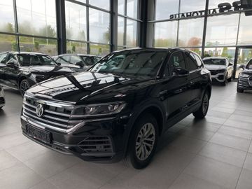 Volkswagen Touareg - 12