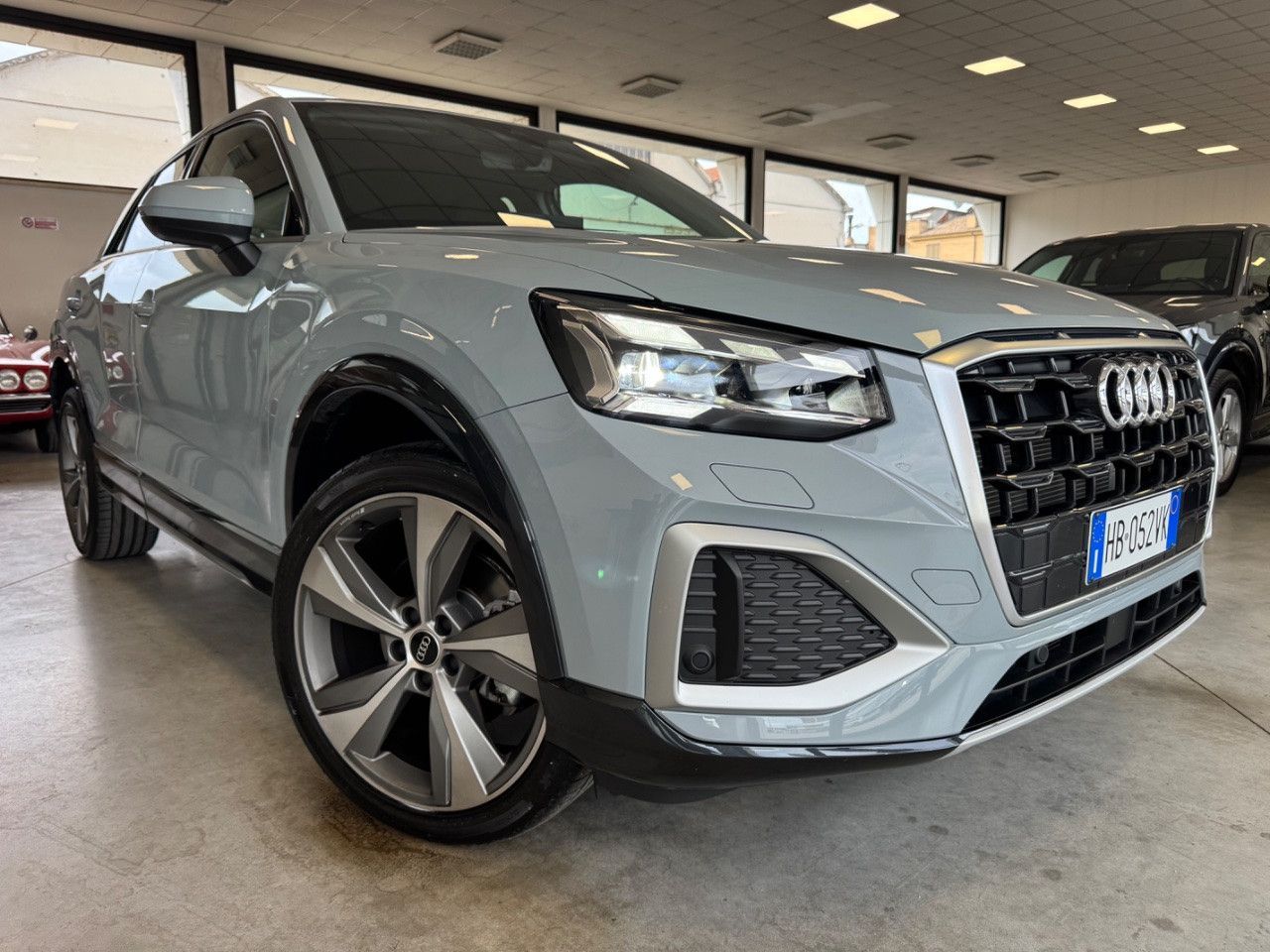 Audi Q2 35 TDI Advanced S-Tronic Cerchi 19" Matr imagem 2