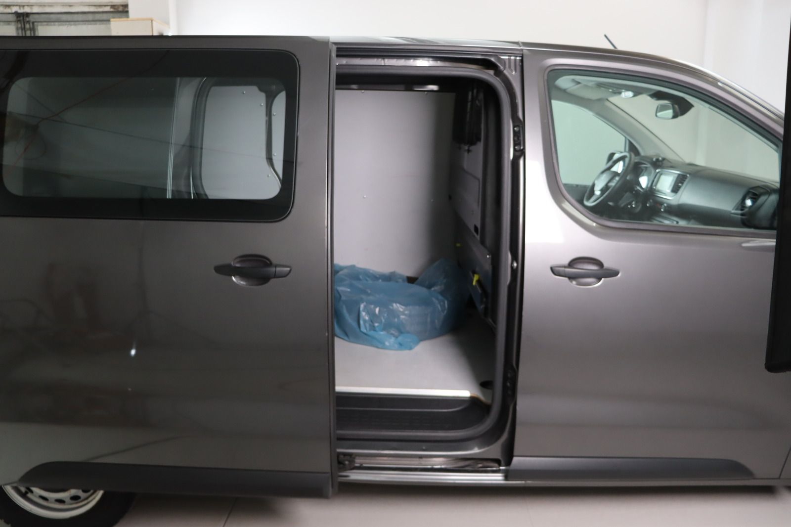 Fahrzeugabbildung Peugeot Expert Kasten L2 Automatik * Klima * 1. Hand