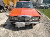 Mercedes-Benz W 123 -DB 300 Diesel--80 PS -1.Hand - Mercedes-Benz 300: D W123