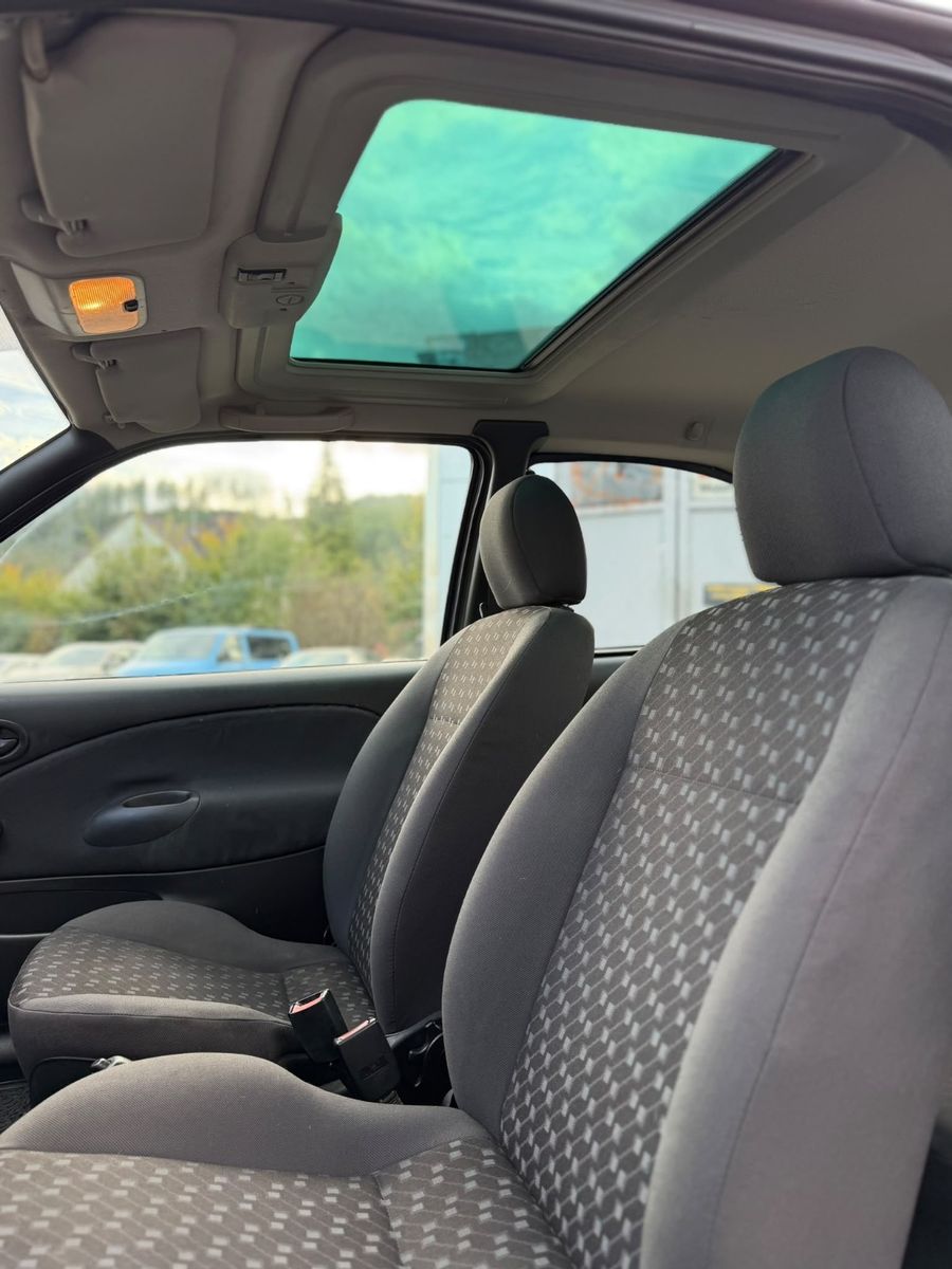 Fahrzeugabbildung Ford Fiesta 1.3 *NUR 41000km*