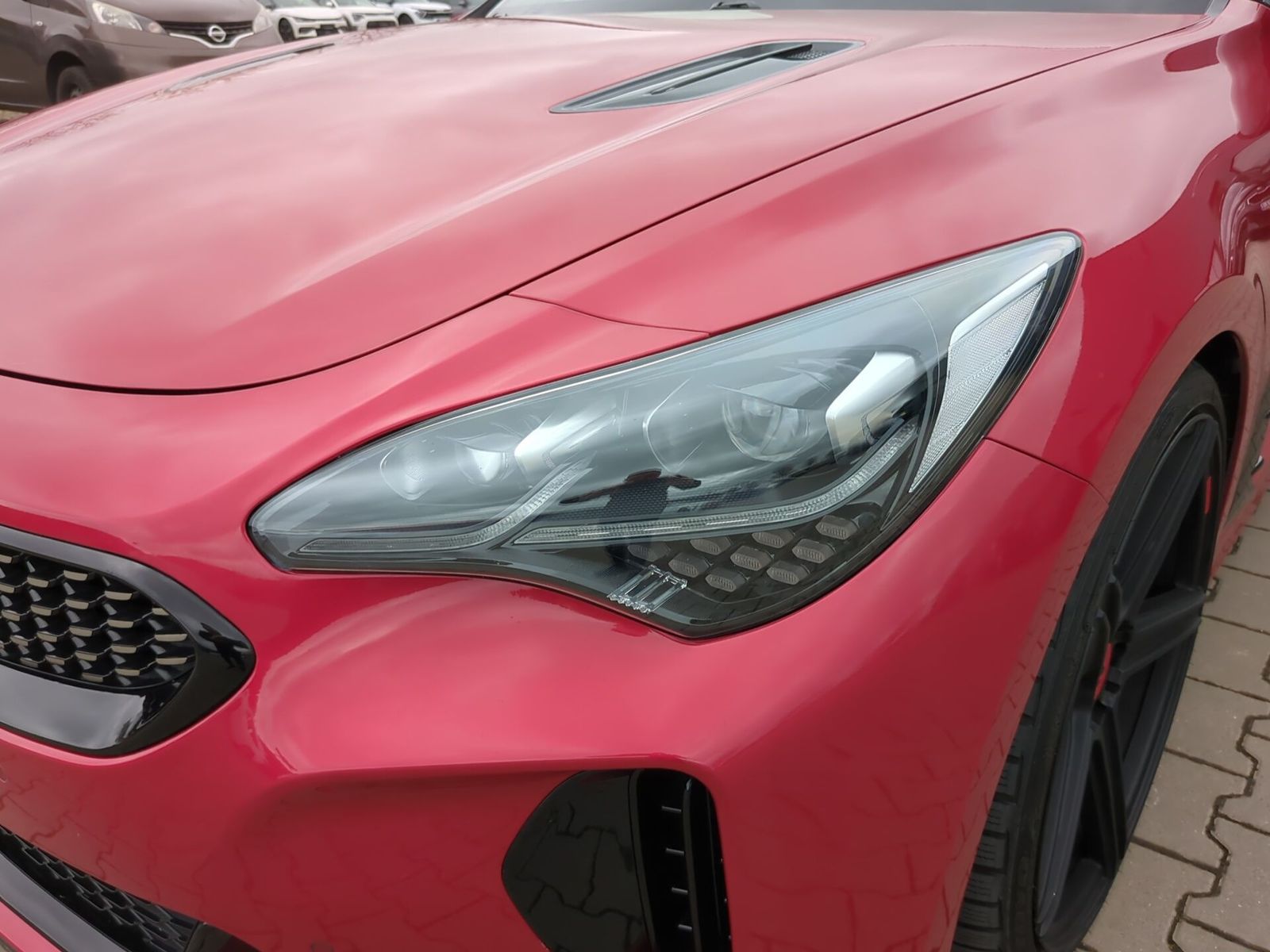 Fahrzeugabbildung Kia STINGER 3.3T AWD AT8 GT VEL.LED GD BASTUCK 20"