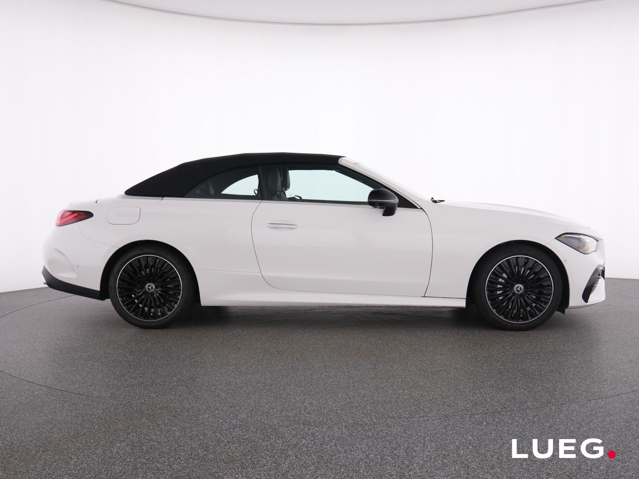 Mercedes-Benz CLE 200 Cabriolet AMG NavPrm DLIGHT Mem KeyG 360 foto 12