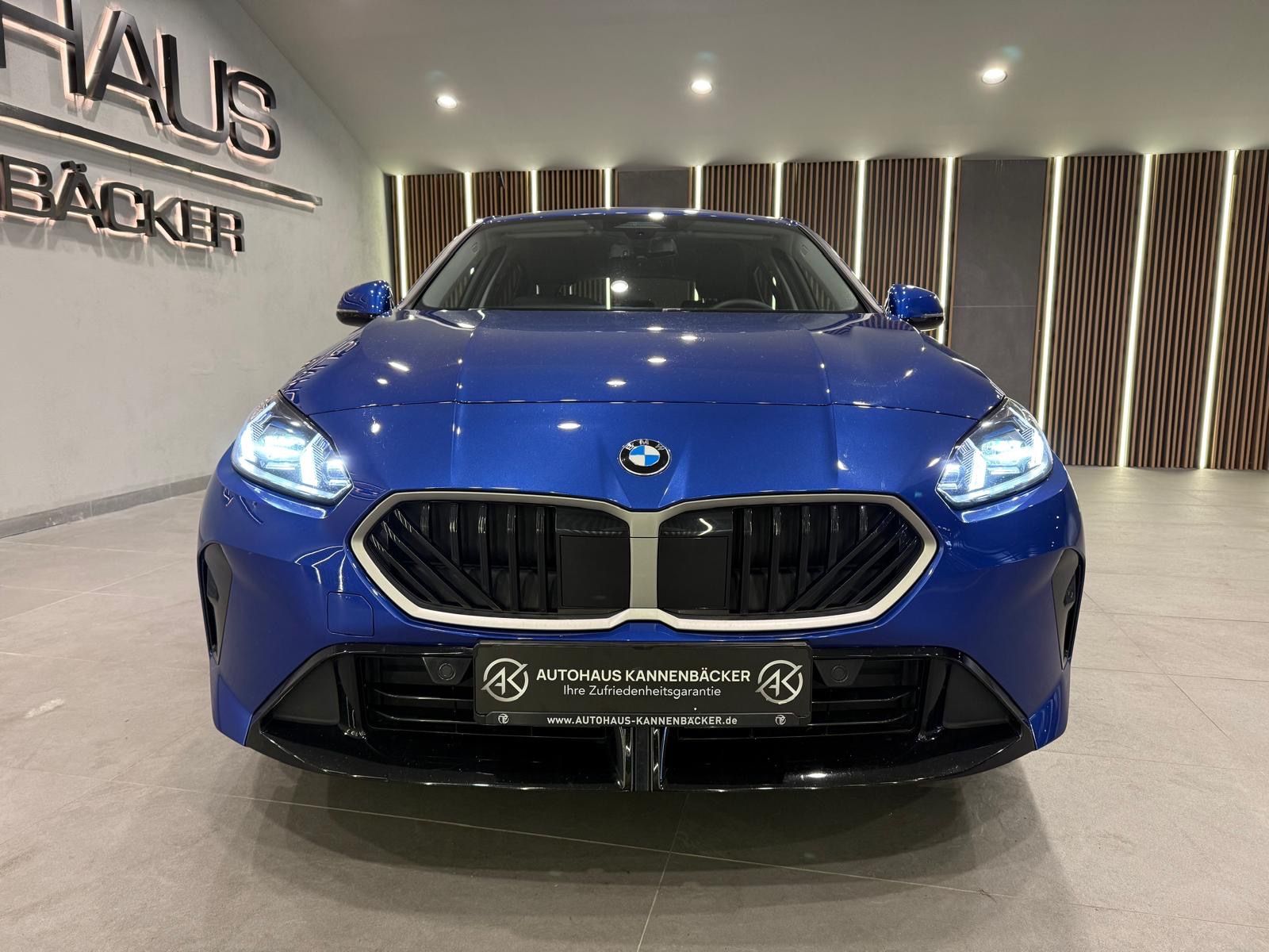 BMW 120i *M-PACKET*LED*NAVI*RFK*UNFALLFREI* foto 7