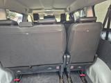 Peugeot Traveller BlueHDi 115 S&S 6-Gang Active L2 A... - silberne Peugeot Traveller