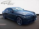 Alfa Romeo Giulia Competizione Q4 - Alfa Romeo mit Benzin-Antrieb: Limousine, Automatik