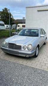 Mercedes-Benz E 240 ELEGANCE Elegance - gebrauchte Mercedes-Benz E 240 aus dem Jahr 1999
