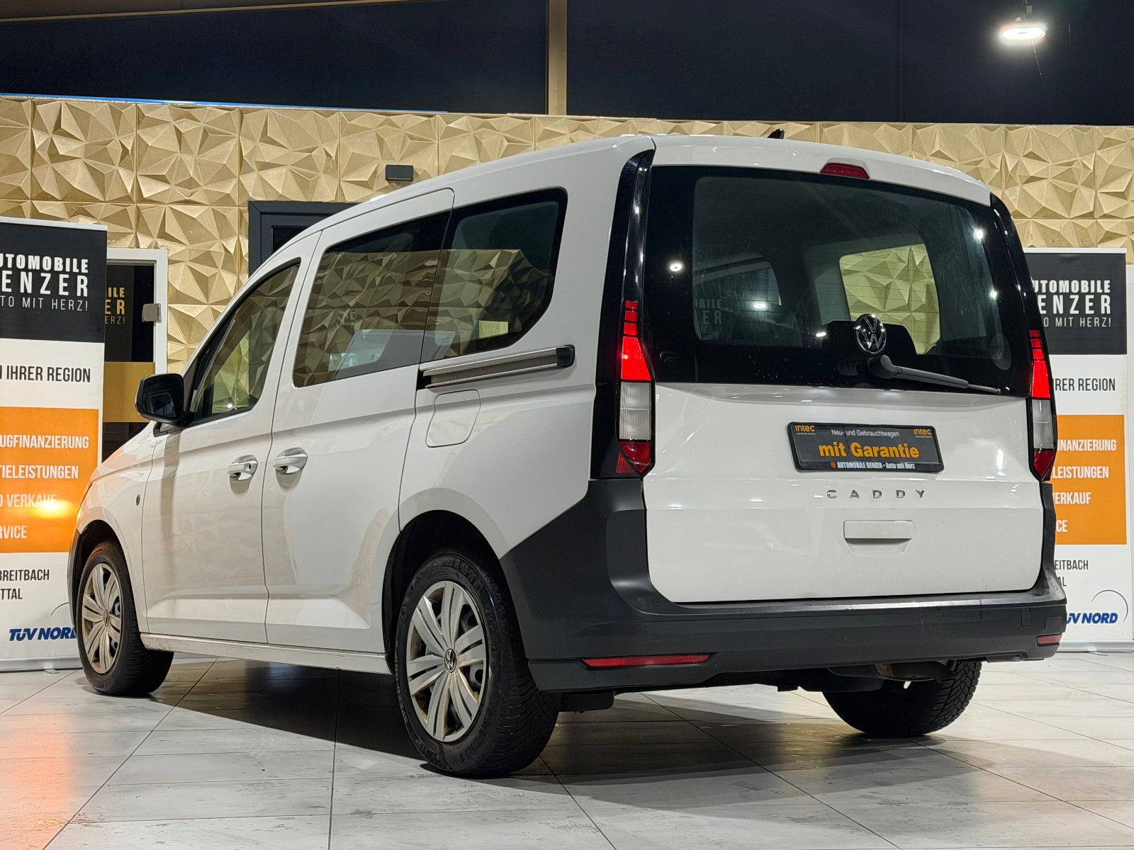 Fahrzeugabbildung Volkswagen Caddy  BLUETOOTH/AUTO-HOLD/ACC/TEMPOMAT/