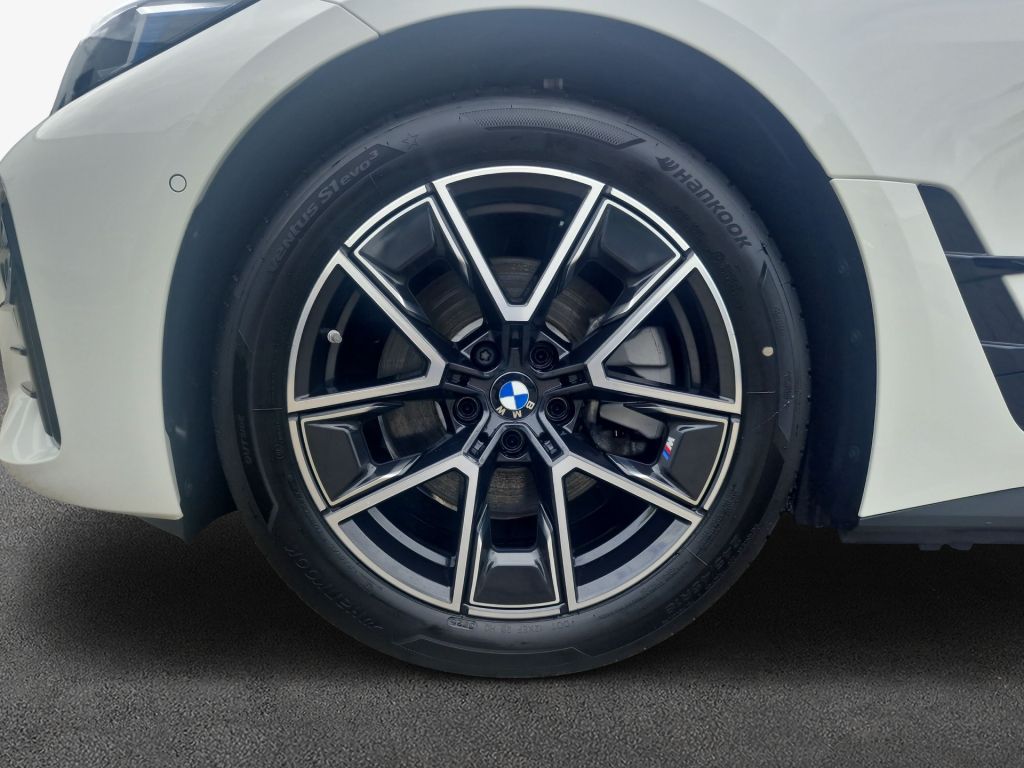 BMW i4 - Bild 8
