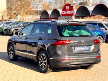 Volkswagen Tiguan - 3
