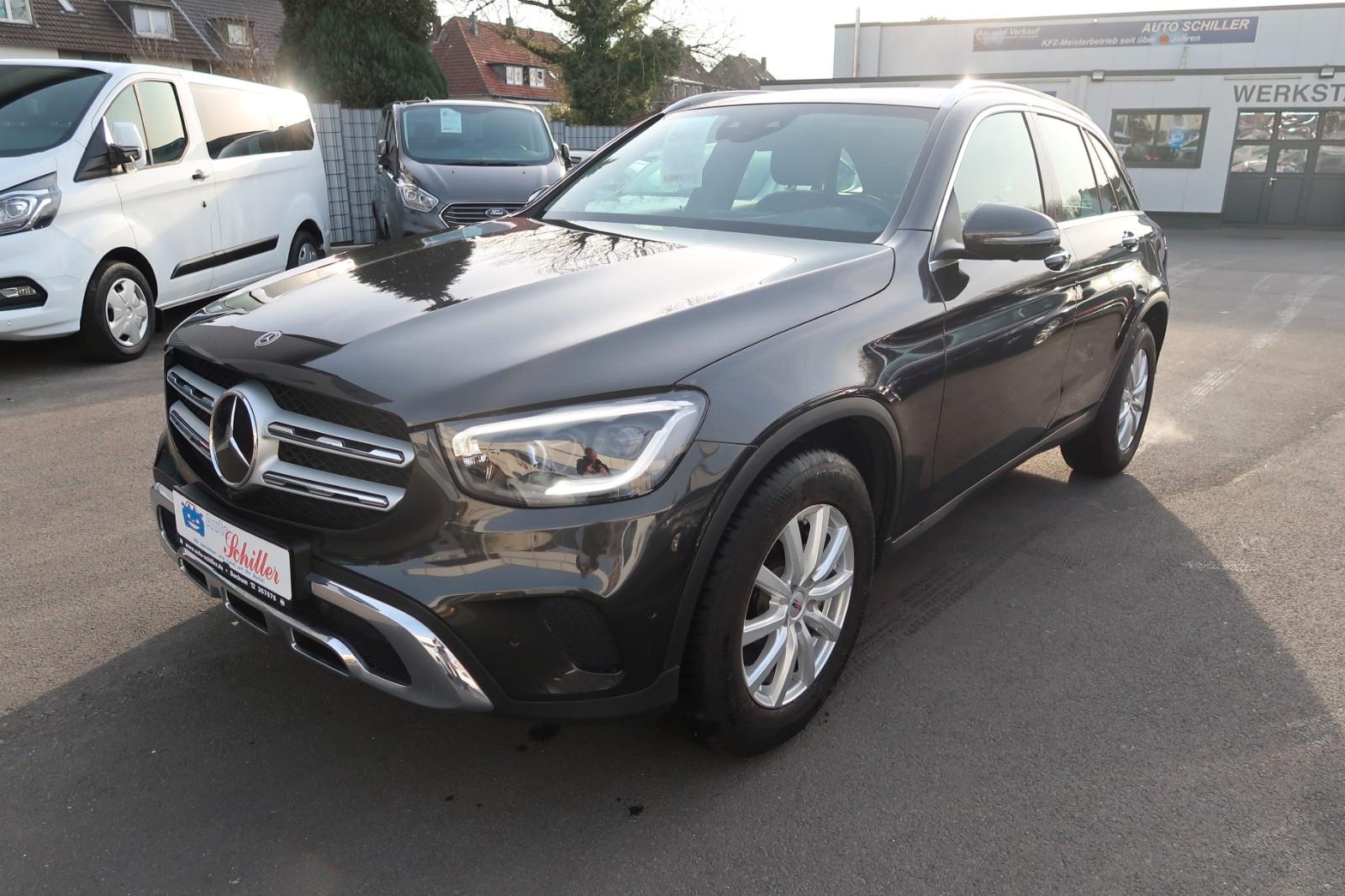 Mercedes-Benz GLC 200 4Matic # Panorama Schiebedach