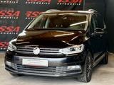 Volkswagen Touran Highline #Navi #LED #Massage #ACC#CarPlay - Volkswagen Touran mit Diesel-Antrieb: Kleinbus, Automatik