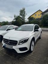 Mercedes-Benz 200 AMG LINE - Mercedes-Benz 200 aus 2017