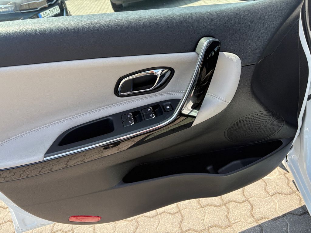 Fahrzeugabbildung Kia CEED GDI 1.6 Sportswagon