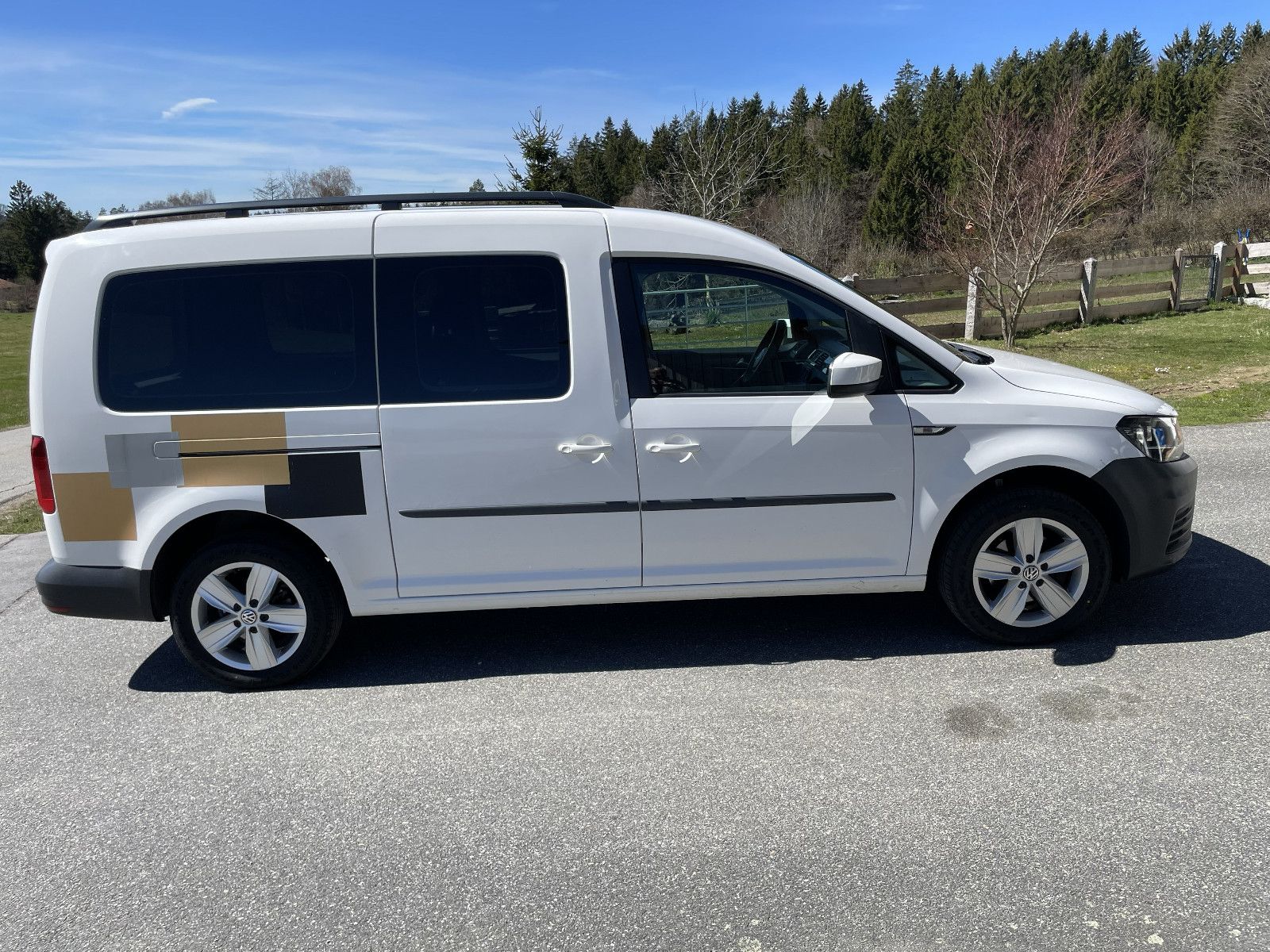 VW Caddy Maxi