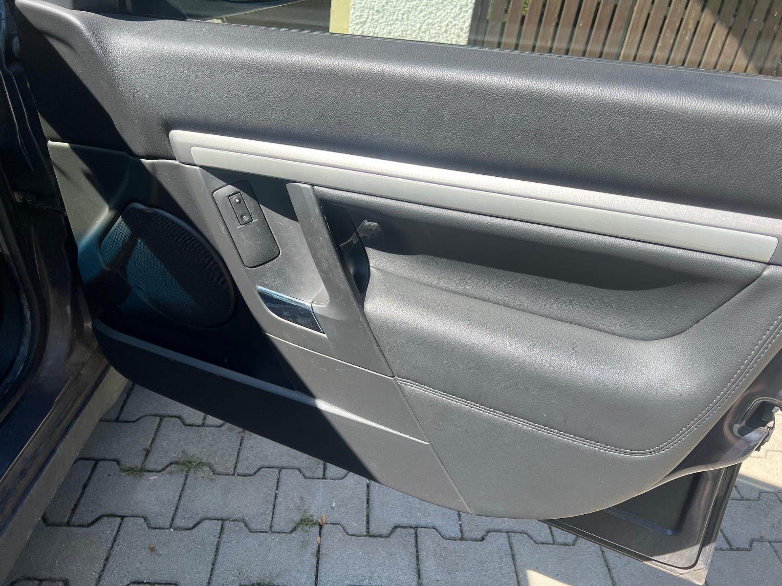 Opel Vectra 2008 — photo 10